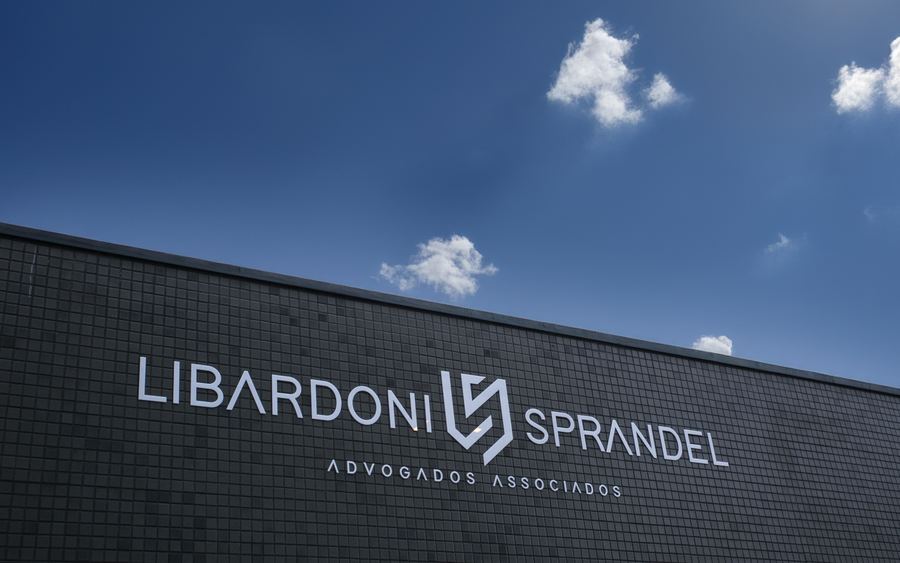 Escritório Libardoni e Sprandel Advogados — Rua 236, Meia Praia, Itapema SC